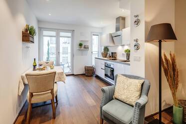 Apartamento amueblado muy bonito en Schwabing