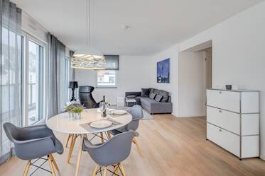 Amplio apartamento de 2 habitaciones con terraza en la azotea