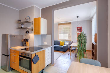 Cerca de Wettersteinplatz (línea U1): Precioso apartamento de dos habitaciones 