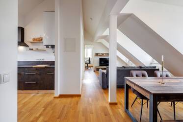 Ático con jardín (35 m2) aparcamiento