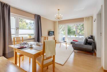 Tranquilo apartamento de 2 habitaciones en alquiler con balcón al sur