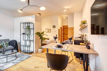 Apartamento amueblado muy bonito en Schwanthalerhöhe