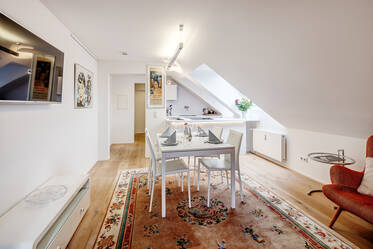 Apartamento amueblado muy bonito en Nymphenburg