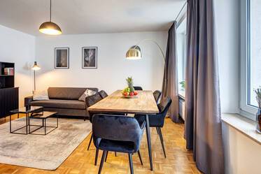 Apartamento amueblado muy bonito en Laim