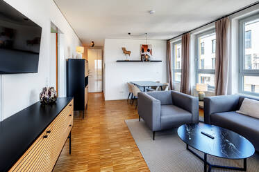 Apartamento amueblado muy bonito en Schwanthalerhöhe
