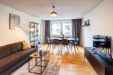 Berg-am-Laim: apartamento de 2 habitaciones, nuevo, mobiliario moderno