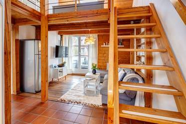 Piso con galería amueblado bonito en Kirchheim