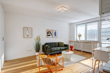 Apartamento luminoso con muebles de diseño