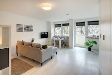 Apartamento amplio y luminoso con logia cerrada