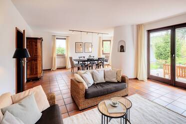 Casa familiar, mucho espacio