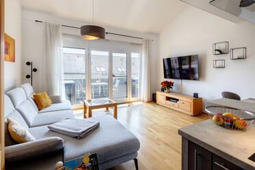 Para rnet: encantador apartamento de 3,5 habitaciones en dos niveles