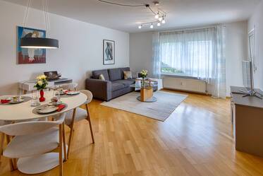 Luminoso apartamento de 2 habitaciones en alquiler cerca de S-Bahn Langwied