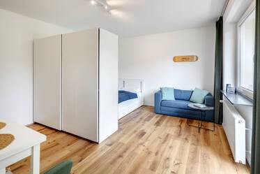Apartamento recién renovado en edificio trasero