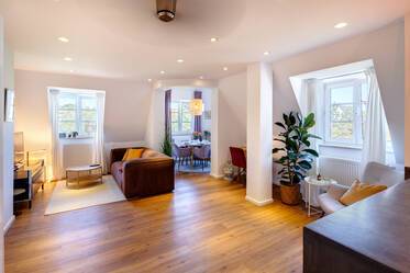 Alquiler temporal de un elegante apartamento en Thalkirchen