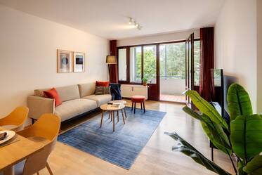 Piso de 3 habitaciones, en su mayor parte recién amueblado.