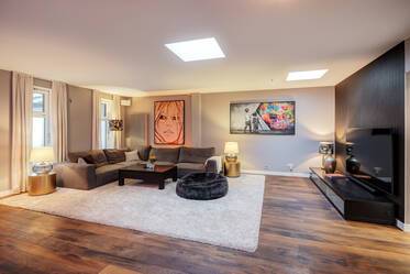 Exclusiva vivienda privada con un ambiente elegante.