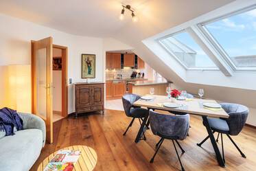 Ático amueblado bonito en Neufahrn b. Freising