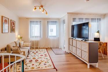 Apartamento dúplex con terraza y jardín en alquiler