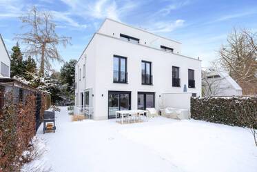 Casa pareada amueblada bonita en Pasing