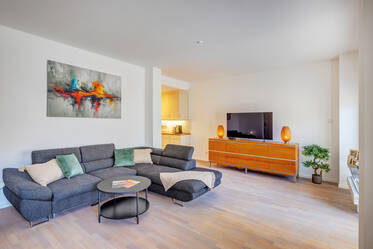 Großzügige 2-Zimmer Wohnung in ruhiger Innenhoflage 
