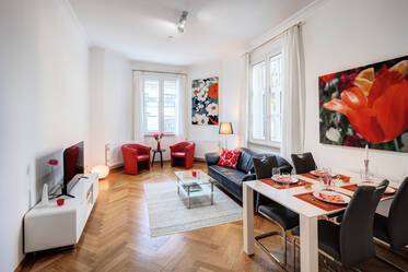 Apartamento histórico en alquiler en excelente ubicación