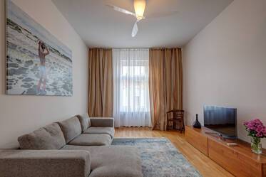 Apartamento amueblado muy bonito en Maxvorstadt