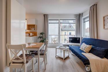Ubicación privilegiada en Glockenbachvuertel, cerca de Isar: Moderno apartamento de 1 habitación con balcón