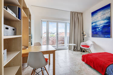 Apartamento soleado y bien amueblado cerca del Jardín Inglés.