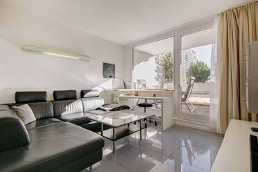 Apartamento amueblado muy bonito en Olympiadorf