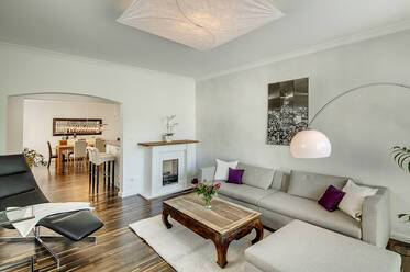 Apartamento amueblado muy bonito en Schwanthalerhöhe