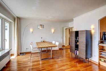 Amplio apartamento con jardín de invierno