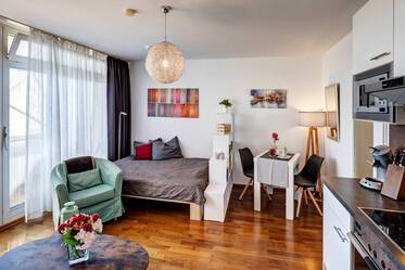 Apartamento amueblado muy bonito en Moosach