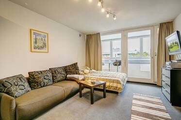Apartamento amueblado lindo en Olympiadorf