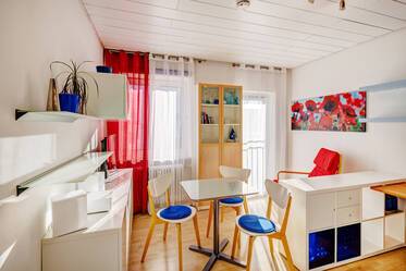 Au-Haidhausen: Luminoso apartamento cerca de Rosenheimer Platz