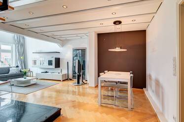 Dúplex lujoso: amueblado muy bonito en Neuhausen