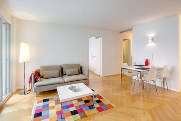 Hochwertige Wohnung in absoluter Neubauqualität mit großem Balkon, Nähe U-Bahn Schwanthalerhöhe 