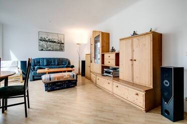 Múnich-Thalkirchen, cerca del Flaucher: apartamento amueblado de 2 habitaciones con internet incluido