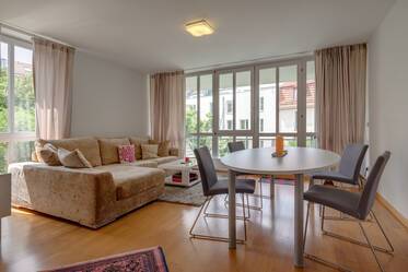 Apartamento amueblado muy bonito en Schwabing
