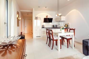 Apartamento lujoso: amueblado muy bonito en Obersendling