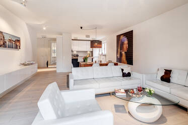 Apartamento de lujo con piscina compartida y sauna