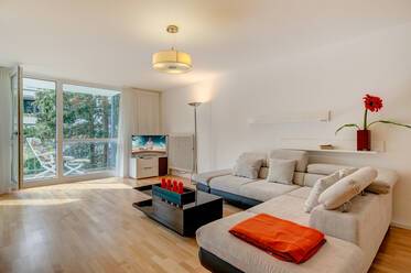 Apartamento amueblado muy bonito en Schwabing
