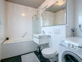 ático con terraza München Bogenhausen 01 baño 8467
