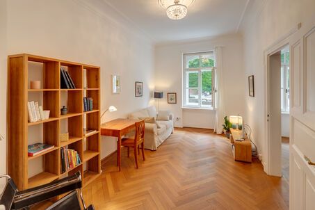 https://www.mrlodge.es/pisos/apartamento-de-2-habitaciones-munich-schwabing-10087