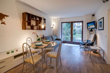 https://www.mrlodge.es/pisos/apartamento-de-2-habitaciones-munich-nymphenburg-gern-10196