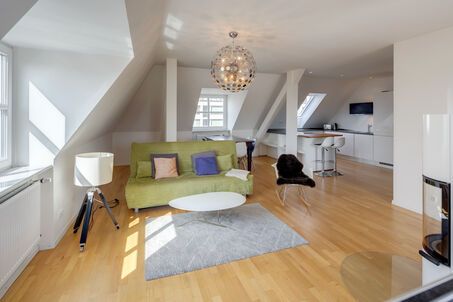 https://www.mrlodge.es/pisos/apartamento-de-3-habitaciones-munich-schwabing-west-10237