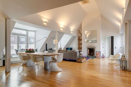 https://www.mrlodge.es/pisos/apartamento-de-4-habitaciones-munich-bogenhausen-10317