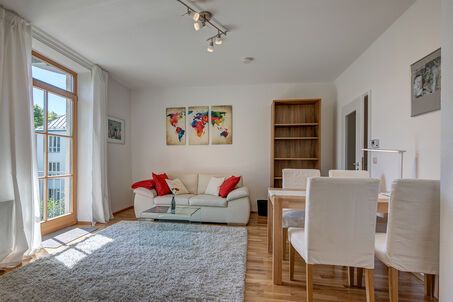 https://www.mrlodge.es/pisos/apartamento-de-1-habitacion-munich-obersendling-10341