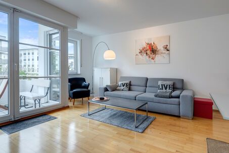 https://www.mrlodge.es/pisos/apartamento-de-2-habitaciones-munich-nymphenburg-10553
