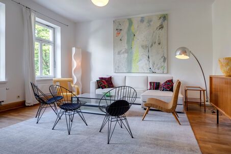 https://www.mrlodge.es/pisos/apartamento-de-5-habitaciones-munich-maxvorstadt-10679