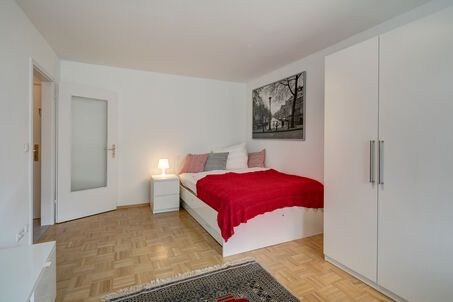 https://www.mrlodge.es/pisos/apartamento-de-1-habitacion-munich-neuhausen-10922